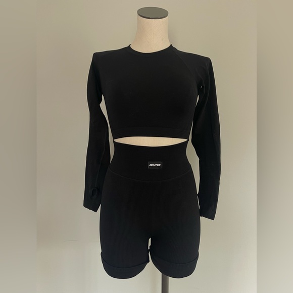 Bo + Tee Size Small Game On Ribbed High-Waisted Shorts in Black - Picture 8 of 13